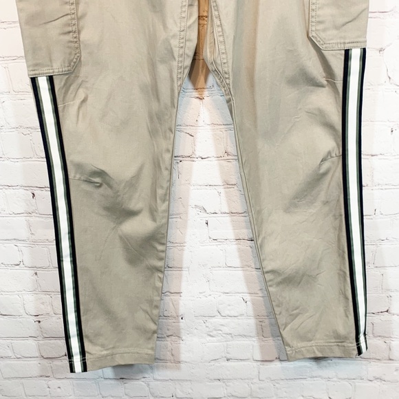 Athleta Summit Cargo Pants - Picture 4 of 9